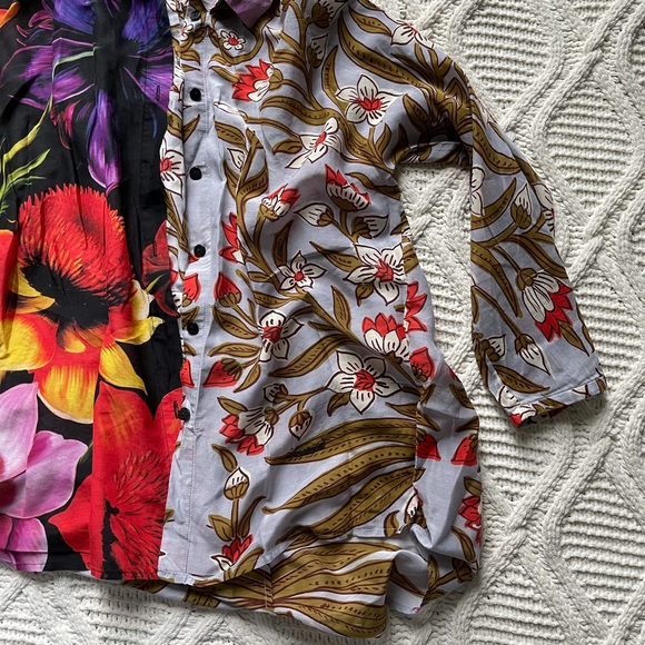 Desigual Mixed Print Button Up Top - Picture 2 of 9